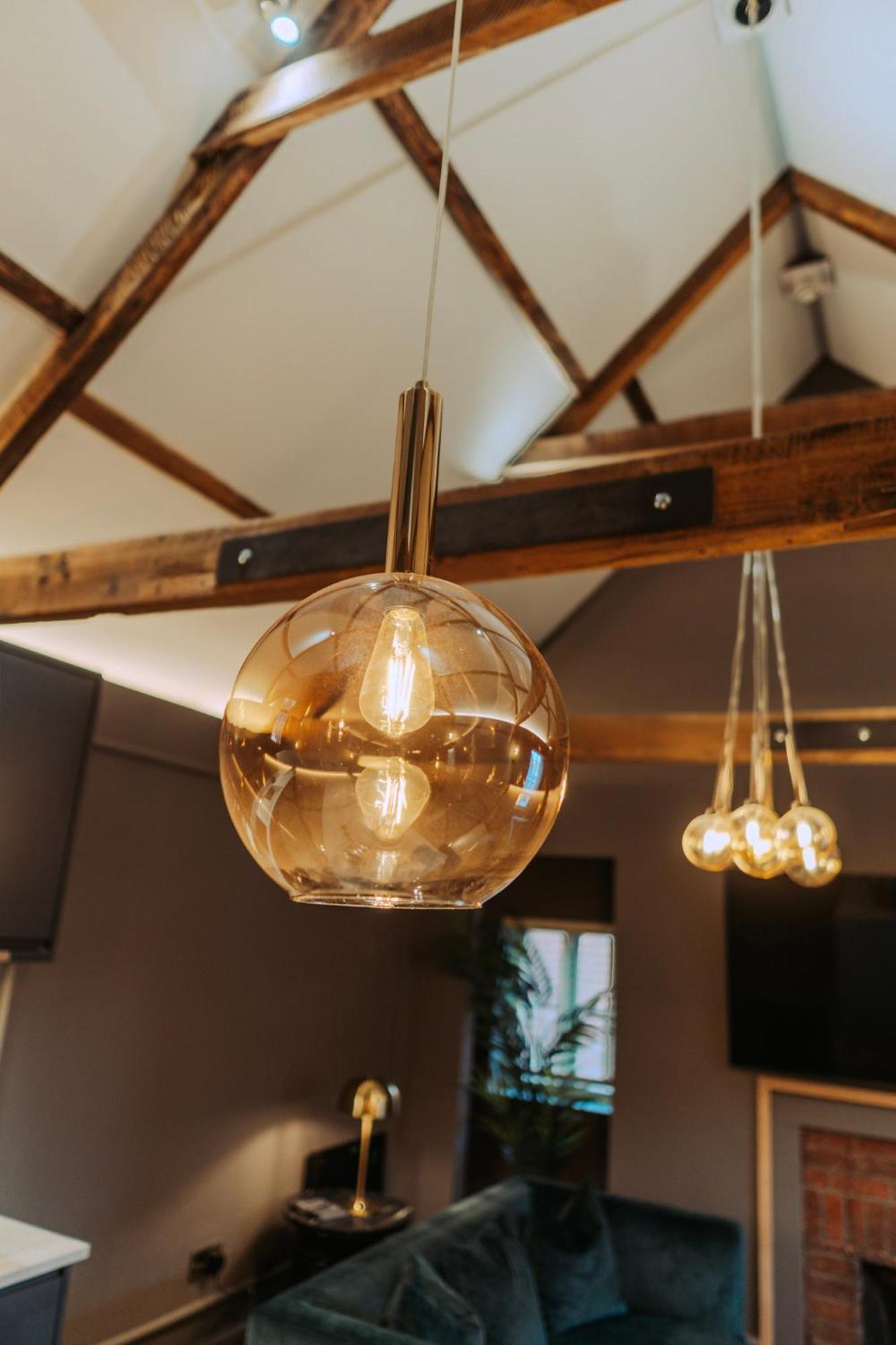 Magistrates Penthouse Suite - Town Centre Apartments With Spa Morpeth Exteriör bild