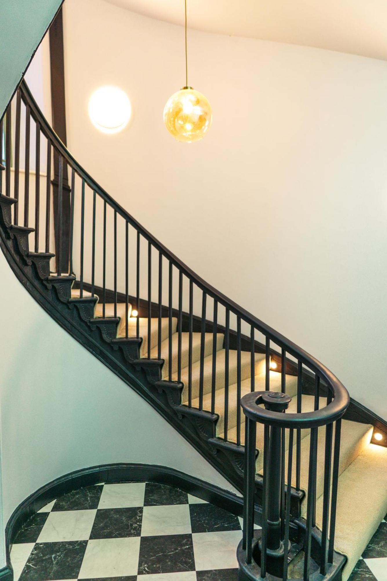 Magistrates Penthouse Suite - Town Centre Apartments With Spa Morpeth Exteriör bild