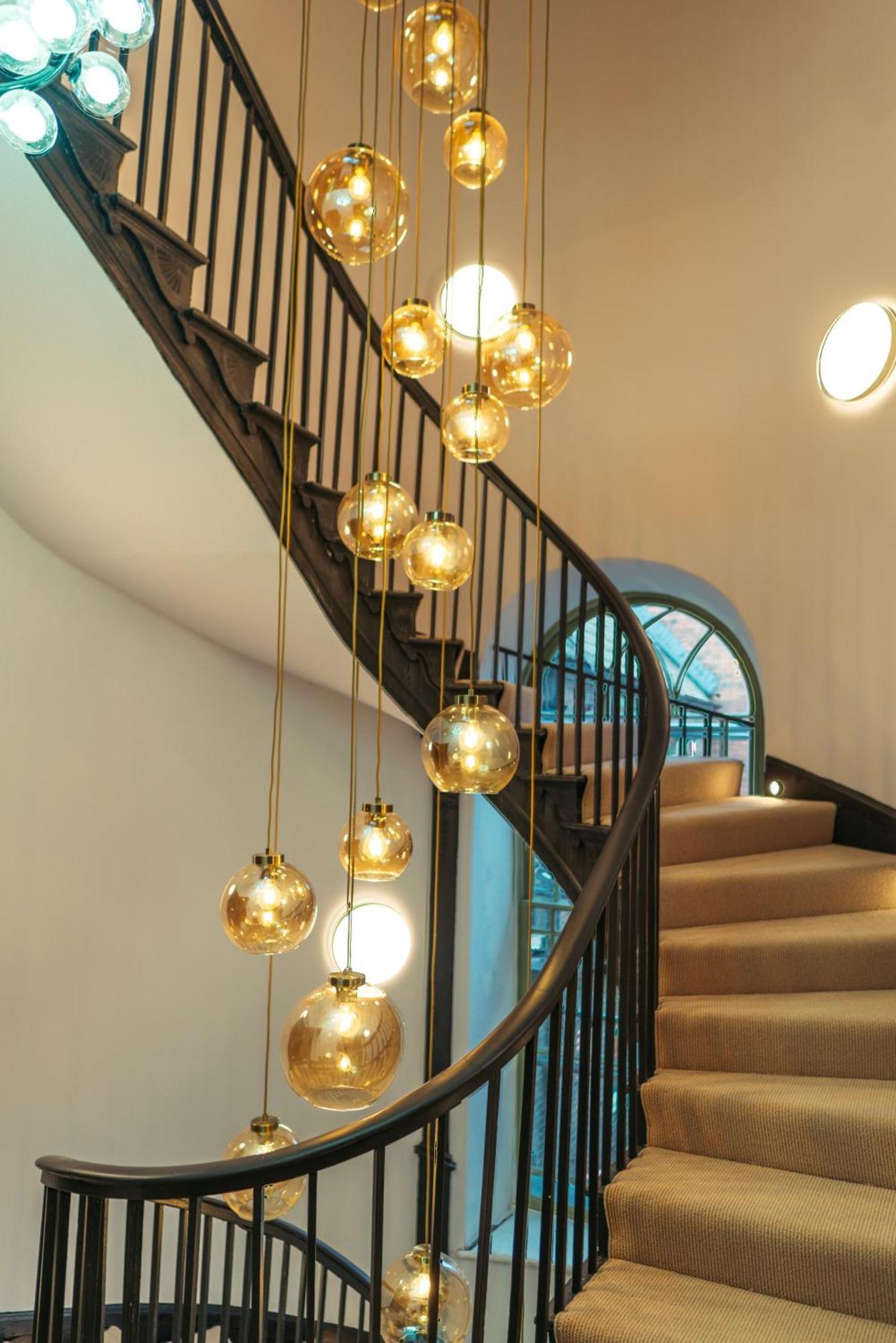 Magistrates Penthouse Suite - Town Centre Apartments With Spa Morpeth Exteriör bild